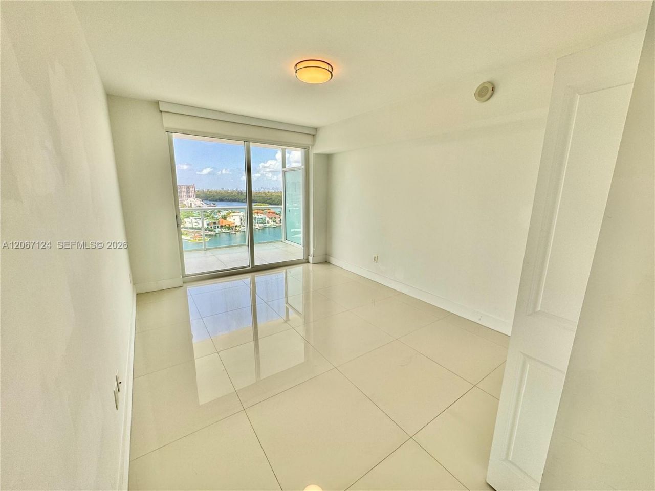 400 Sunny Isles Blvd , Unit 1221, Sunny Isles Beach, FL 33160 Photo