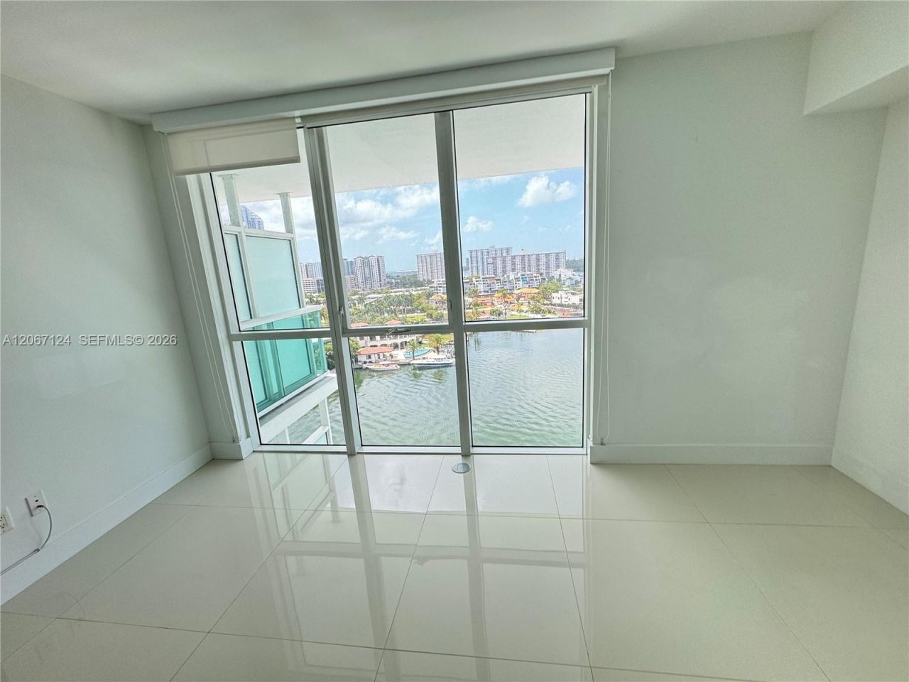 400 Sunny Isles Blvd , Unit 1221, Sunny Isles Beach, FL 33160 Photo