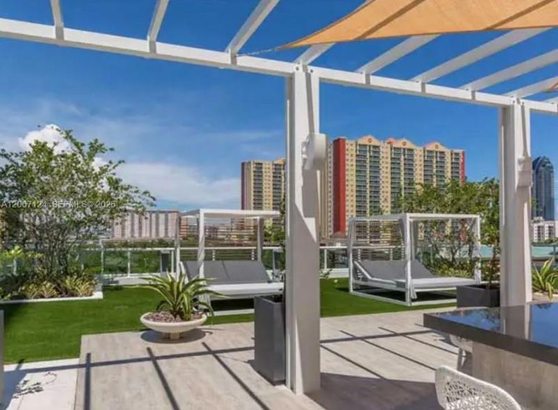 400 Sunny Isles Blvd , Unit 1221, Sunny Isles Beach, FL 33160 Photo