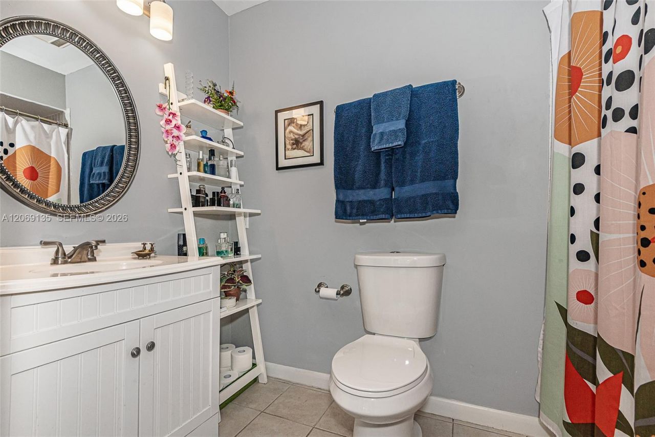806 Saint Andrews Rd, Unit 13, Hollywood, FL 33021 Photo