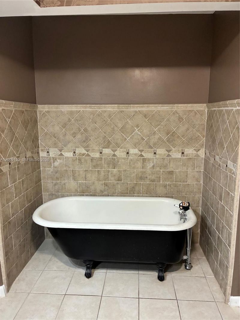 806 Saint Andrews Rd, Unit 13, Hollywood, FL 33021 Photo