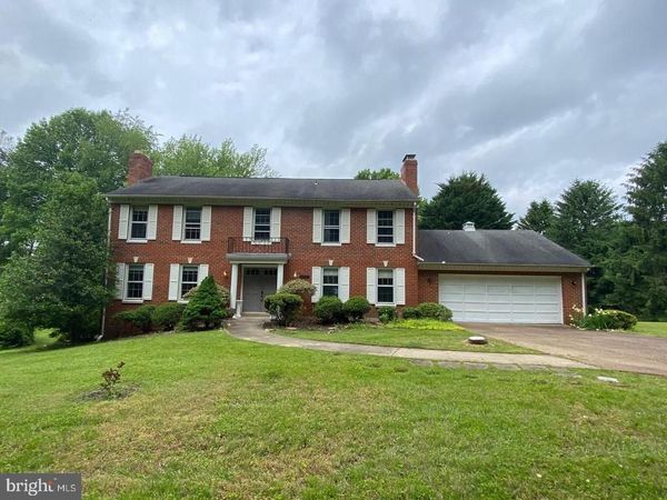 330 RIVER BEND ROAD, GREAT FALLS, VA 22066