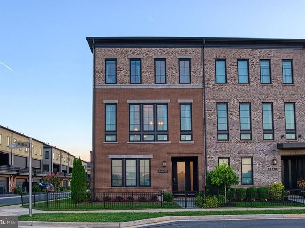 44621 UPTOWN ROW DRIVE, ASHBURN, VA 20147