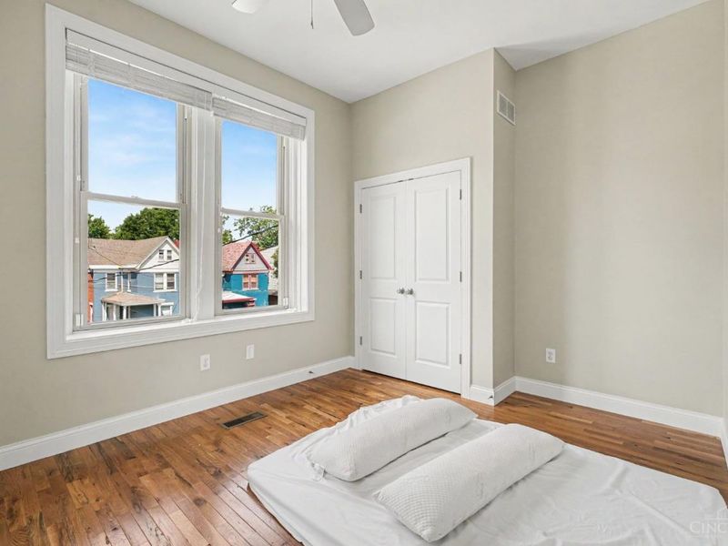 2656 Bellevue Avenue, Cincinnati, OH 45219 Photo 19