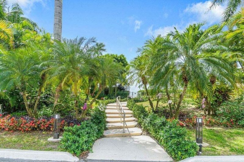 2505 S Ocean Boulevard, Unit 303, Palm Beach, FL 33480 Photo