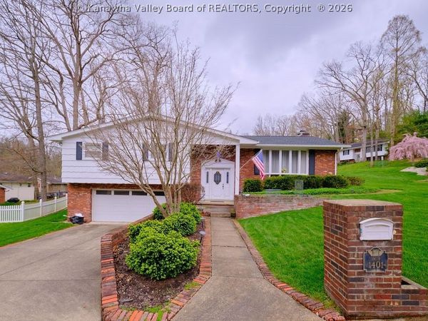 1401 New Castle Road, Charleston, WV 25314