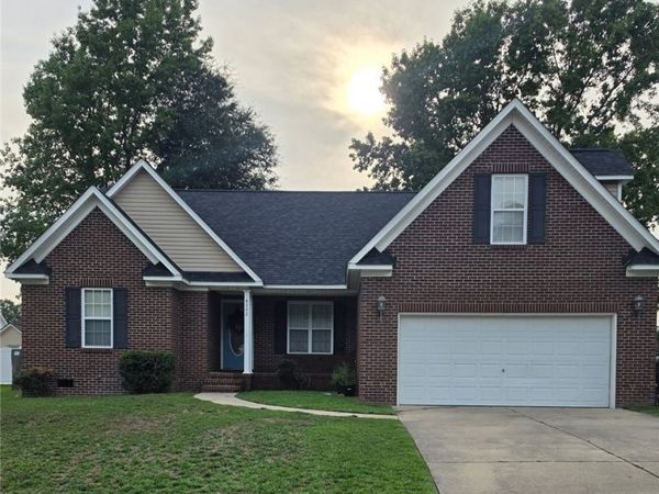 4242 Pete Warner Court, Hope Mills, NC 28348