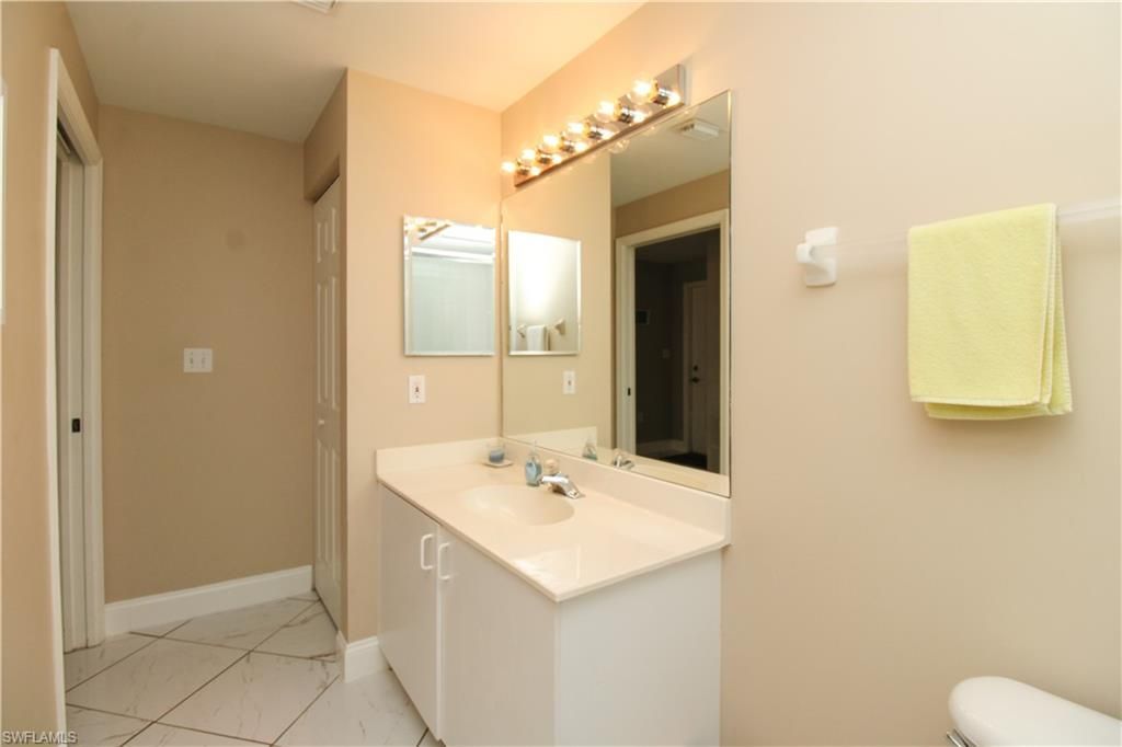 519 Roma Ct , Unit 3-305, Naples, FL 34110 Photo