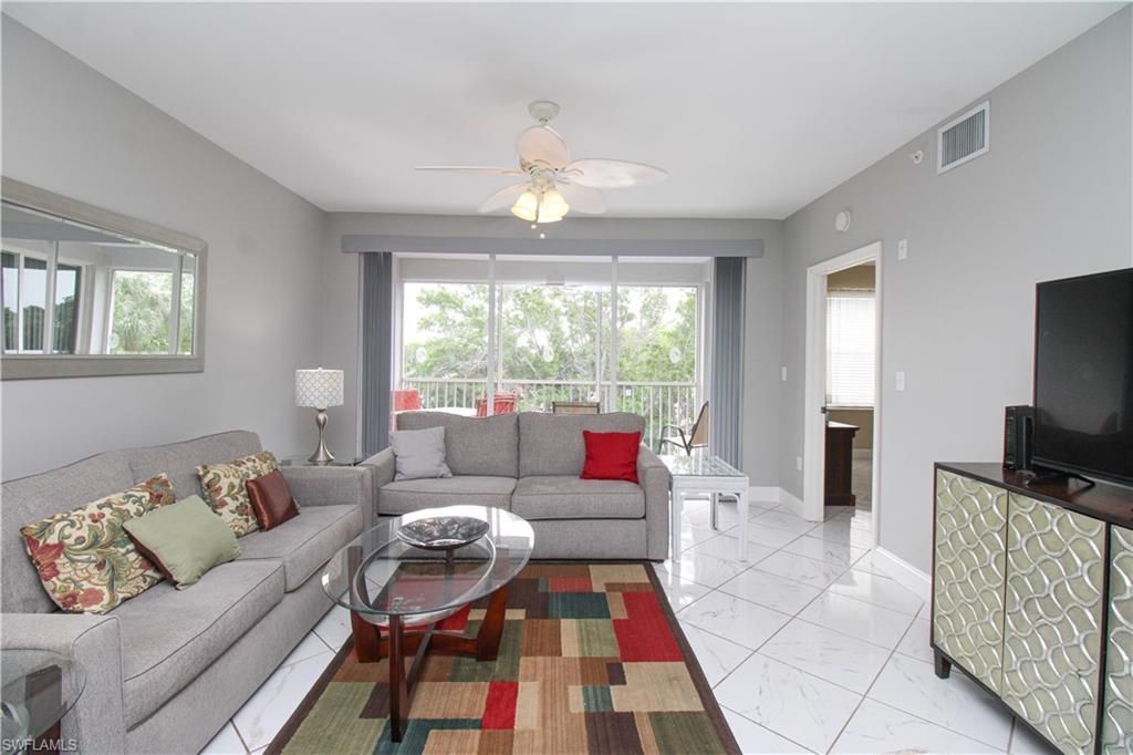 519 Roma Ct , Unit 3-305, Naples, FL 34110 Photo