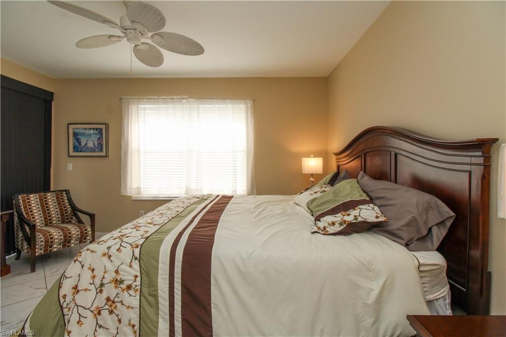 519 Roma Ct , Unit 3-305, Naples, FL 34110 Photo