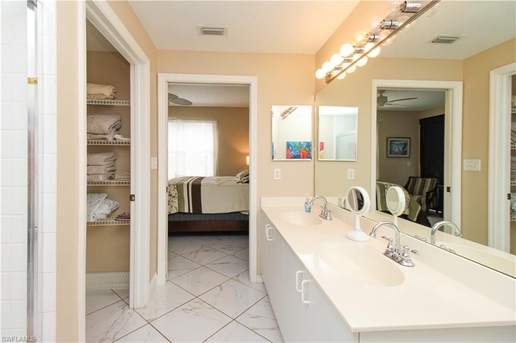 519 Roma Ct , Unit 3-305, Naples, FL 34110 Photo