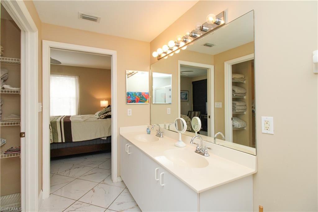 519 Roma Ct , Unit 3-305, Naples, FL 34110 Photo