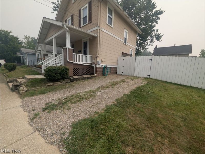526 Grant Avenue , Cuyahoga Falls, OH 44221 Photo 38