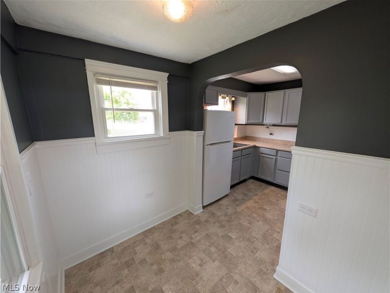 526 Grant Avenue , Cuyahoga Falls, OH 44221 Photo 8