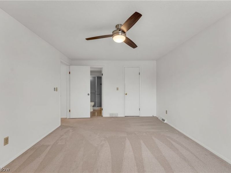 805 Tollis Parkway, Broadview Heights, OH 44147 Photo 19