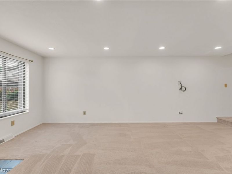 805 Tollis Parkway, Broadview Heights, OH 44147 Photo 5