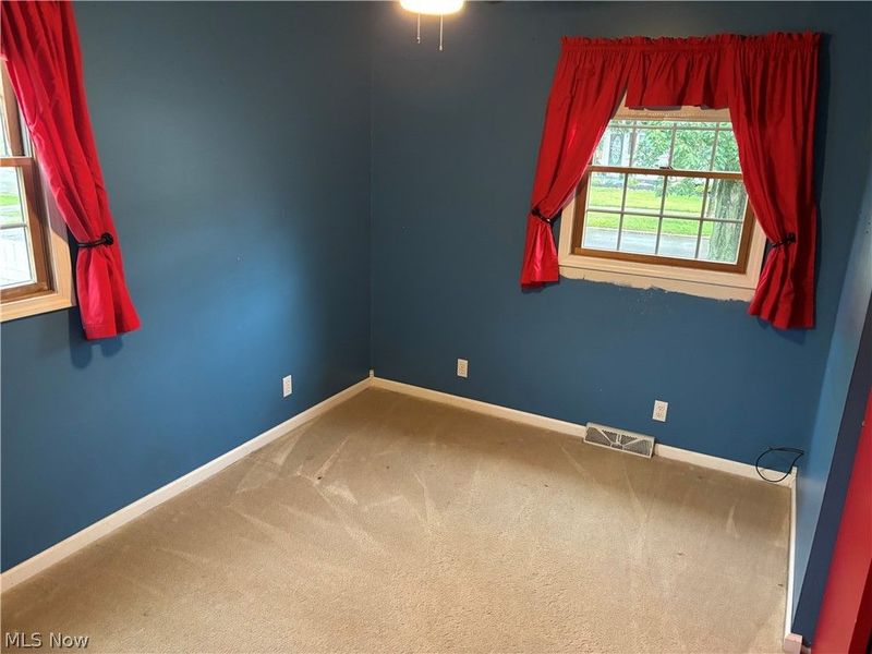 871 Hancock Avenue, Akron, OH 44314 Photo 13