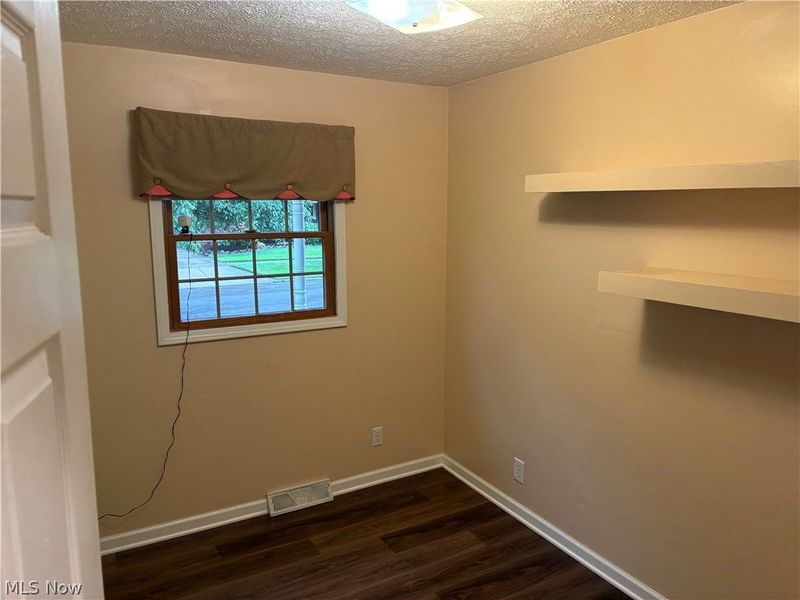 871 Hancock Avenue, Akron, OH 44314 Photo 14