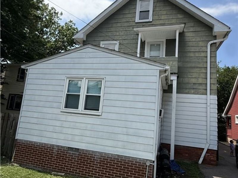 3729 Chelton Road, Shaker Heights, OH 44120 Photo 7