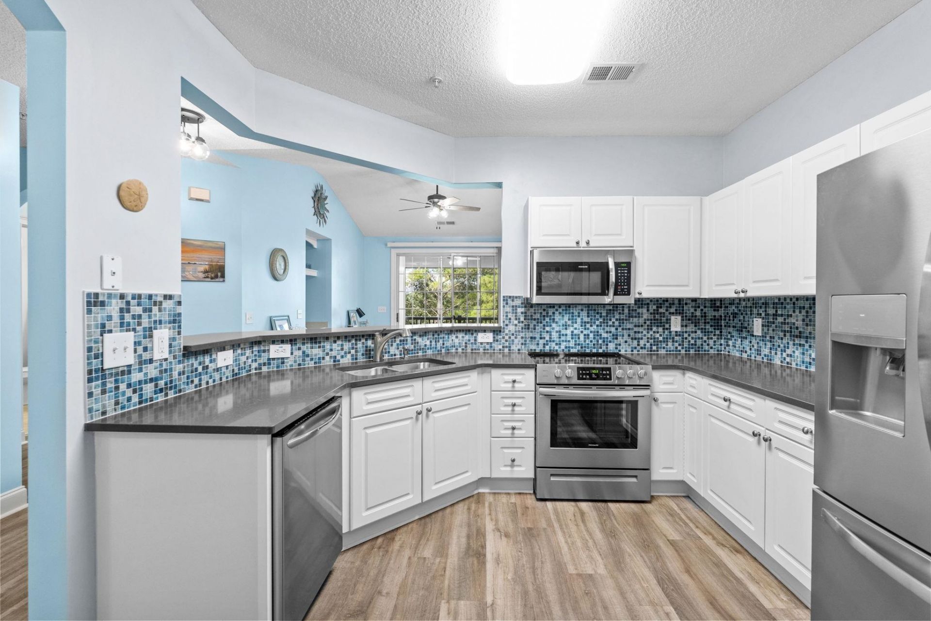 6203 Catalina Dr. Photo 19