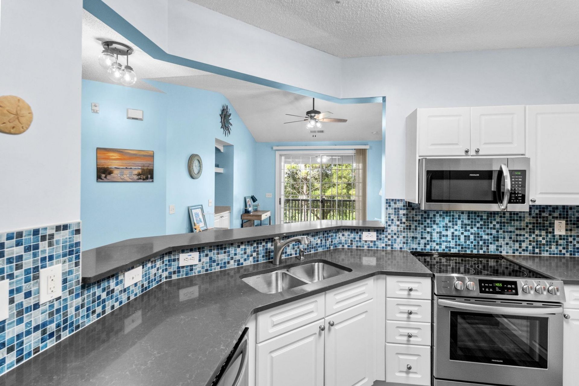 6203 Catalina Dr. Photo 23