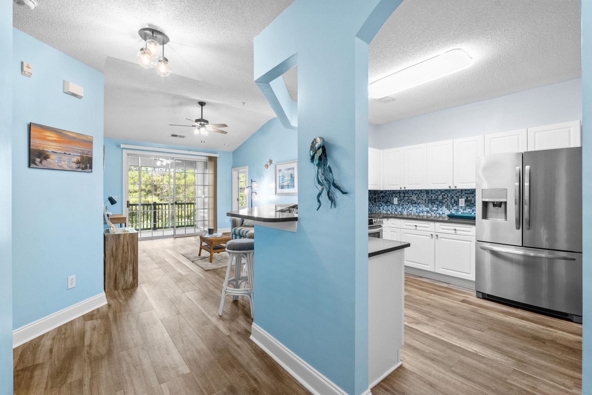 6203 Catalina Dr. Photo 7