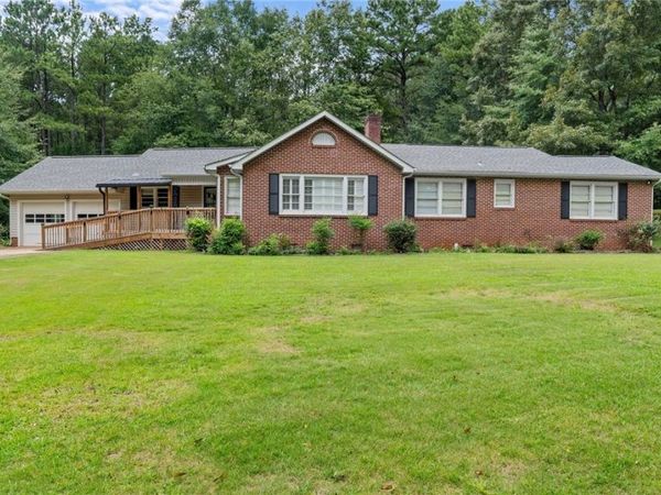 49 Cherokee Hills, Tuscaloosa, AL 35404
