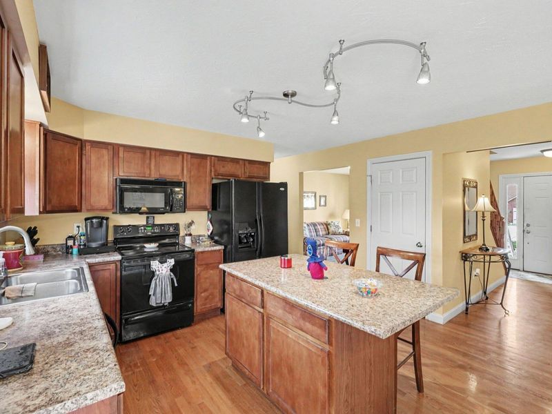 10405 Sharpsburg Drive, Independence, KY 41051 Photo 9