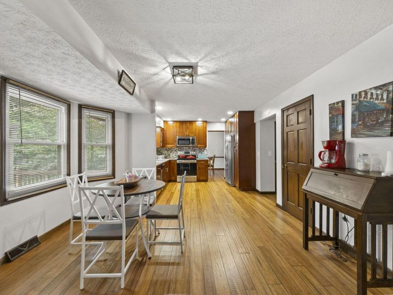 1099 Melinda Drive, Westerville, OH 43081 Photo 18