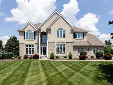 8184 Driftwood Court, Buffalo, NY 14221