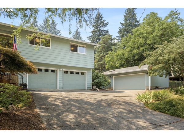 192 NW CANYON DR, Dundee, OR 97115