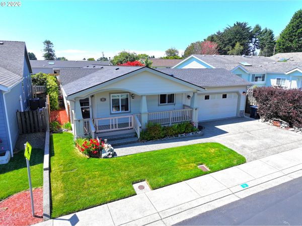 98126 W BENHAM LN, Unit 16, Brookings, OR 97415