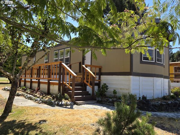 32051 WATSON LN, Unit B, Gold Beach, OR 97444