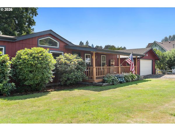 42850 LEABURG DR, Leaburg, OR 97489