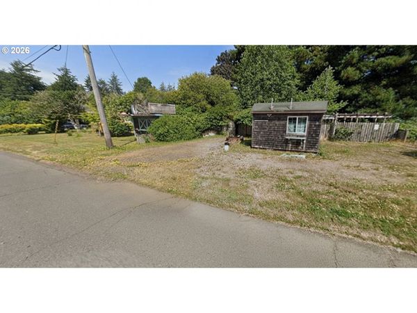 1155 PACIFIC DR, Hammond, OR 97121