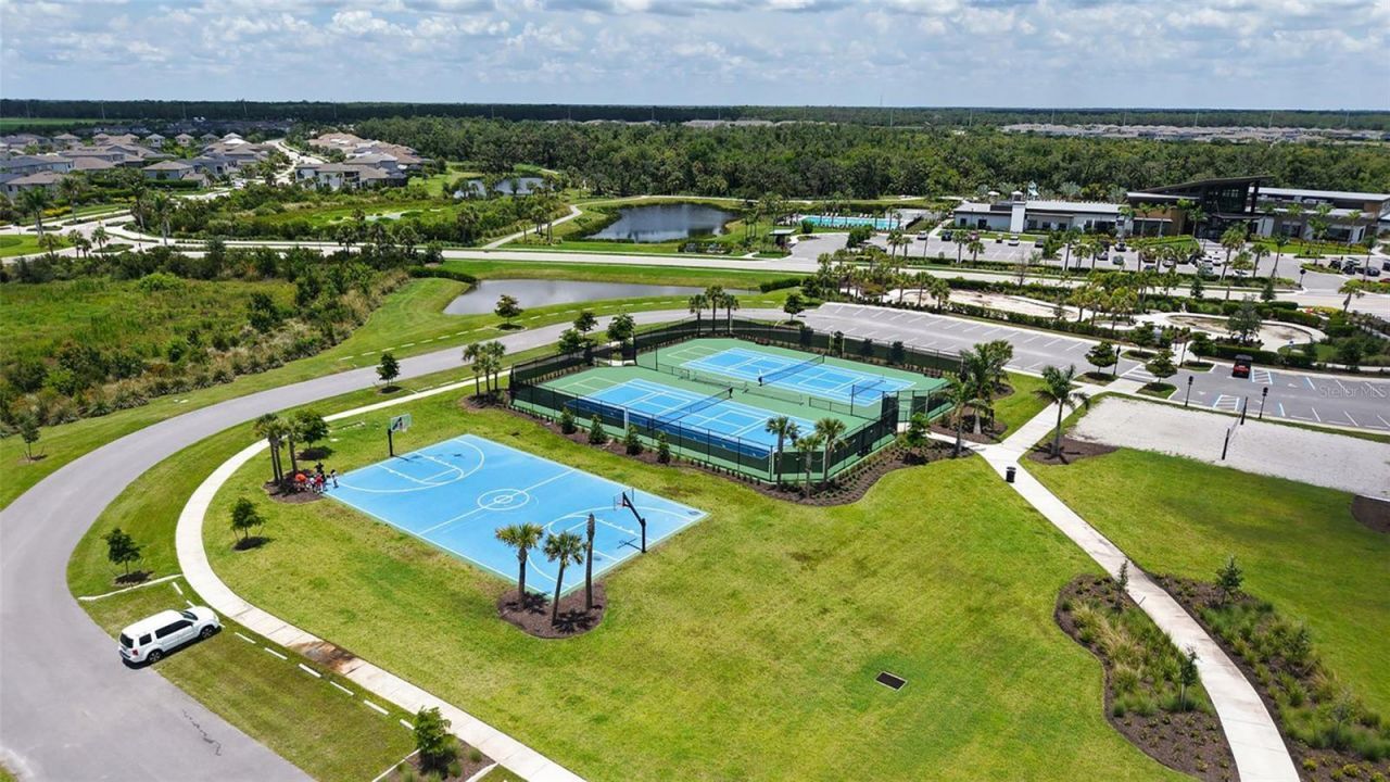 9483 Tequila Sunrise Drive, Sarasota, FL 34241 Photo