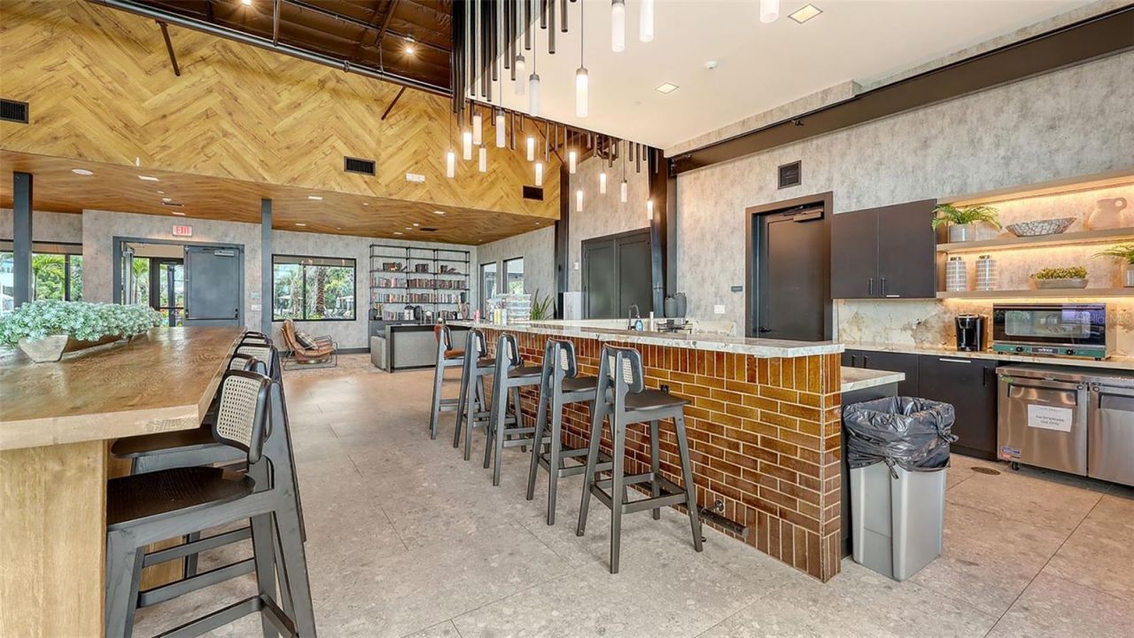 9483 Tequila Sunrise Drive, Sarasota, FL 34241 Photo