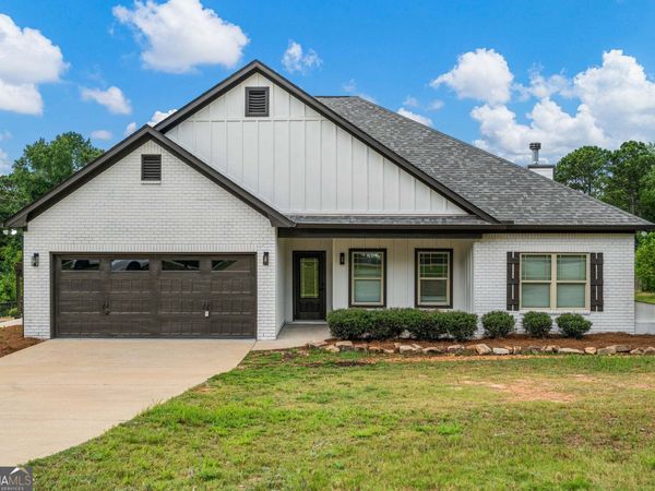 479 Lee Road 315, Salem, AL 36877