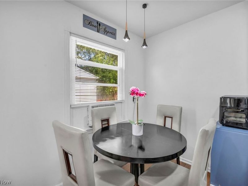 15742 Leigh Ellen Avenue, Cleveland, OH 44135 Photo 10