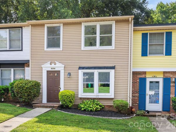8254 Knights Bridge Road, Charlotte, NC 28210