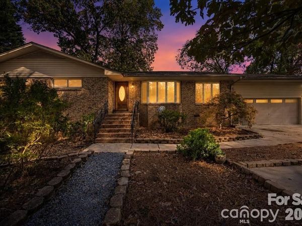 203 Ewing Drive , Belmont, NC 28012