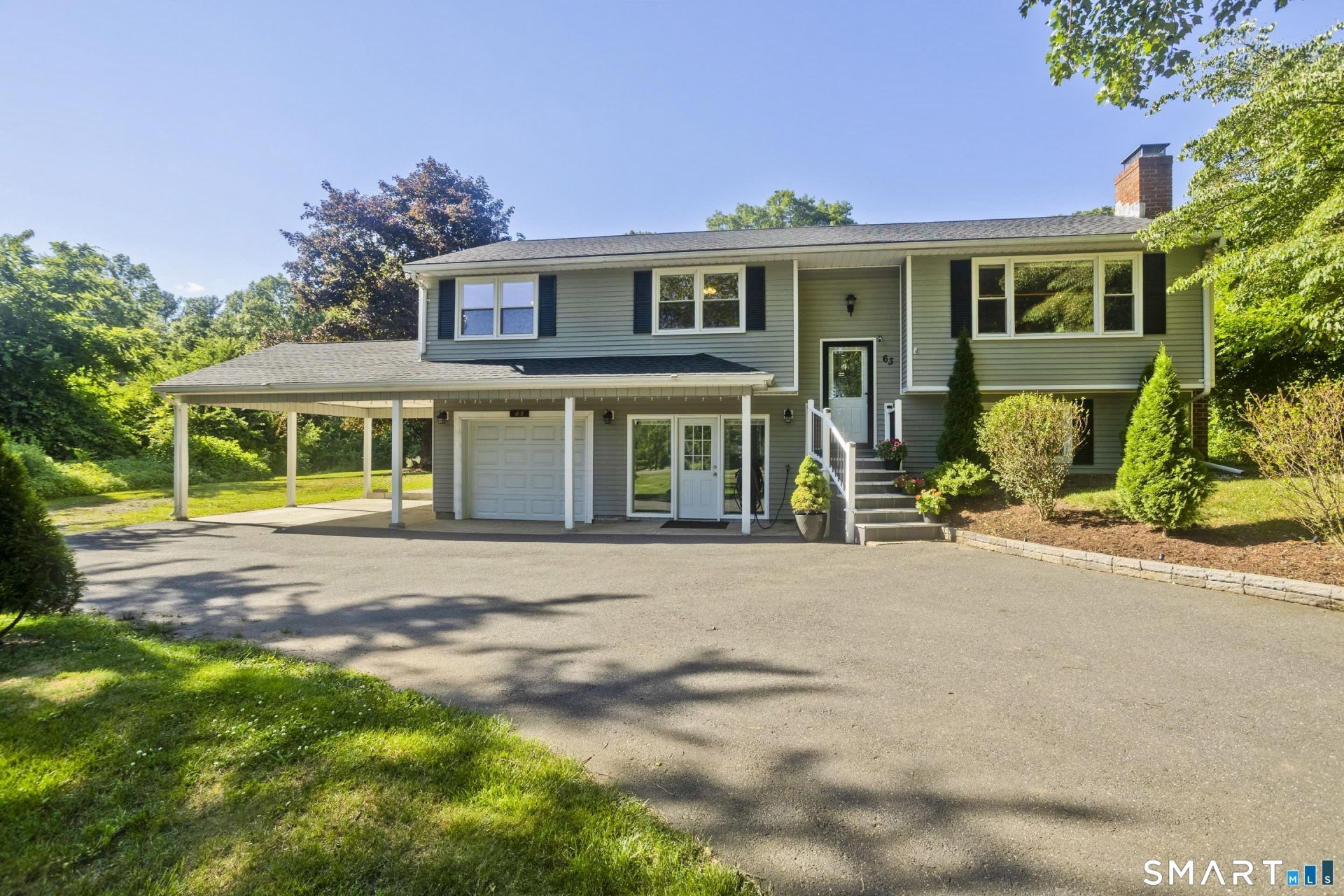 63 Stoughton, East Windsor, CT 06088 Main Photo