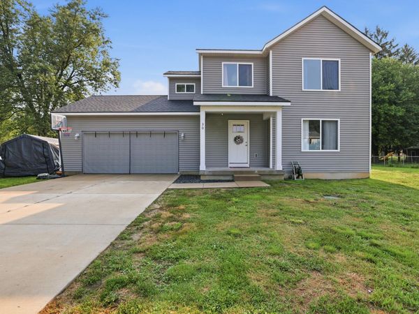30 Ecklund Street, Sparta, MI 49345