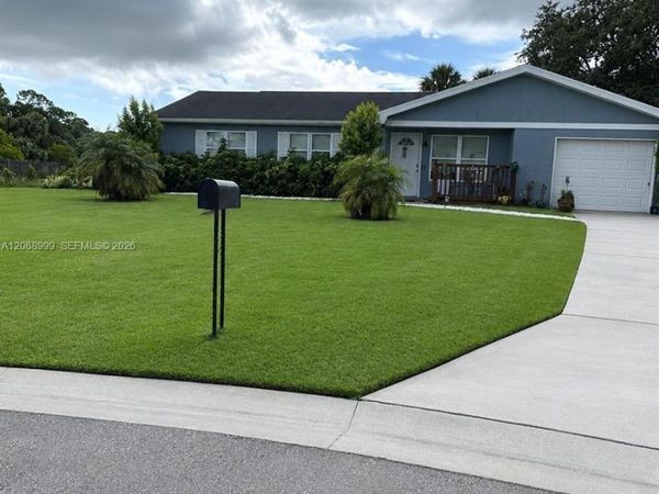 2096 SE Ancora Ct , Port St. Lucie, FL 34952