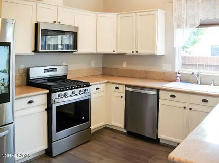 5659 Hunting Creek Way, Sparks, NV 89436 Photo