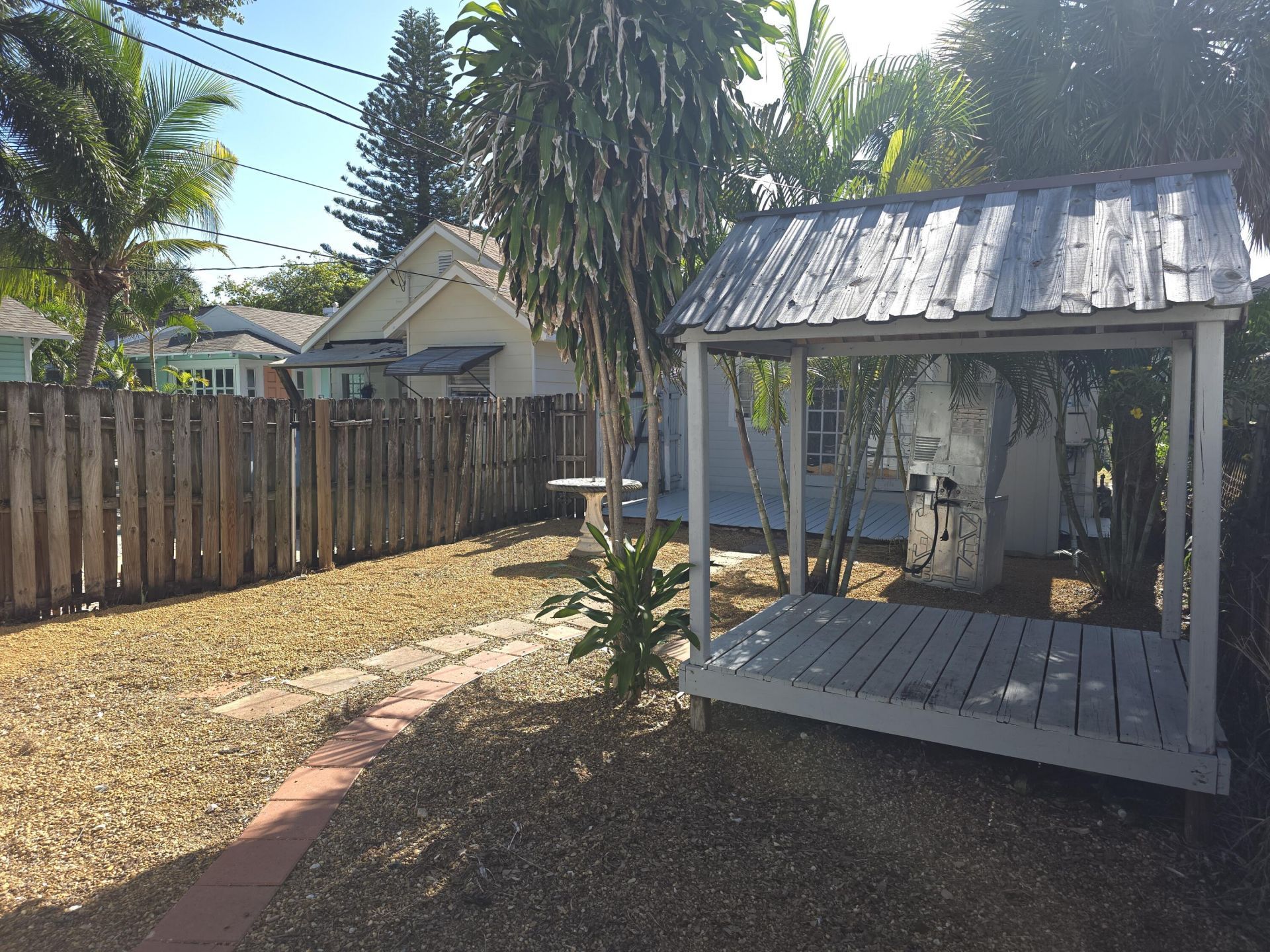 329 S M Street, Lake Worth Beach, FL 33460 Photo