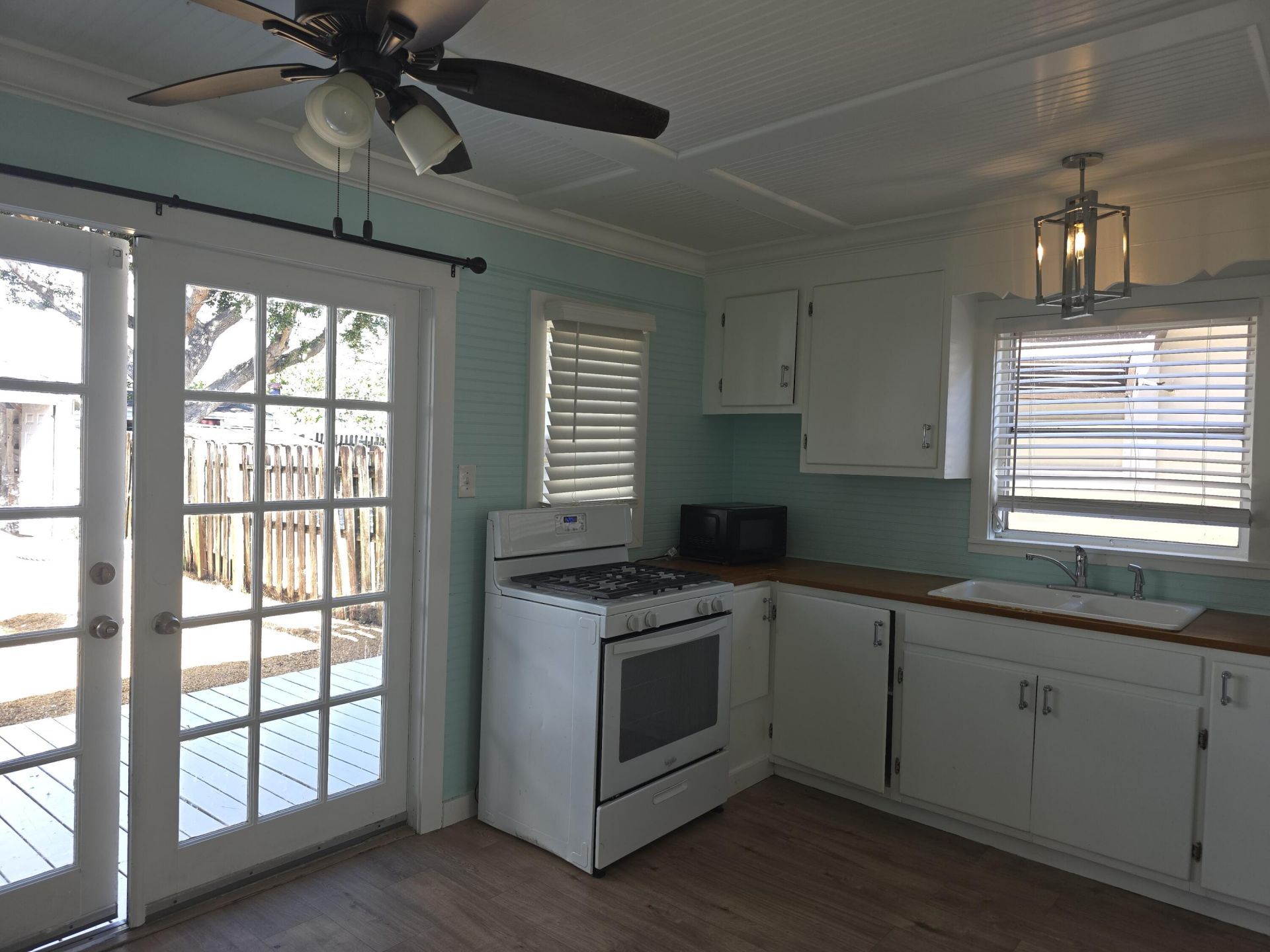 329 S M Street, Lake Worth Beach, FL 33460 Photo