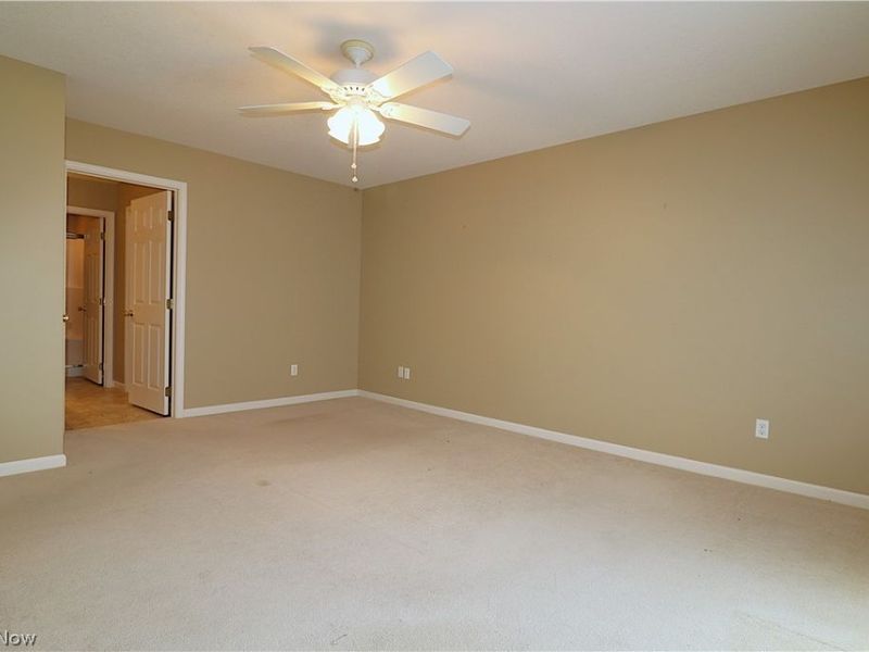 18 Falcon Crest Drive, Unit A, Norwalk, OH 44857 Photo 14