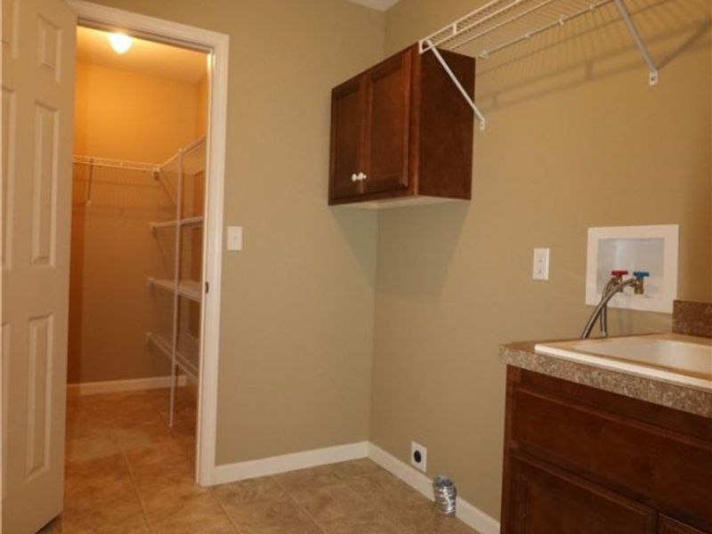 18 Falcon Crest Drive, Unit A, Norwalk, OH 44857 Photo 21