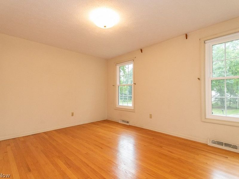 6555 Creekside Trail, Solon, OH 44139 Photo 32